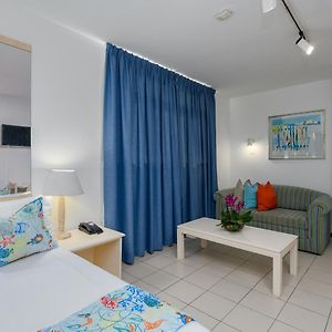 Family Studio